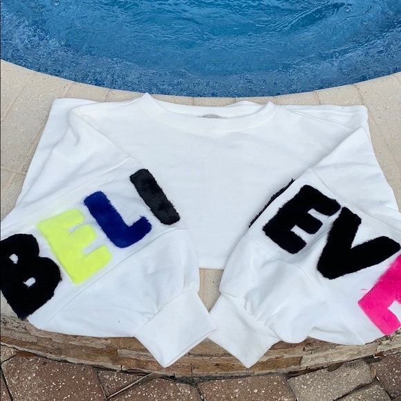 Zara Sweaters - Zara Balloon Sleeve sweater